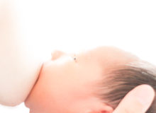 母乳で赤ちゃんはアトピーになる？